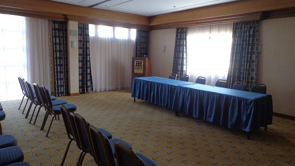 Hotel Horta ออร์ตา ภายนอก รูปภาพ