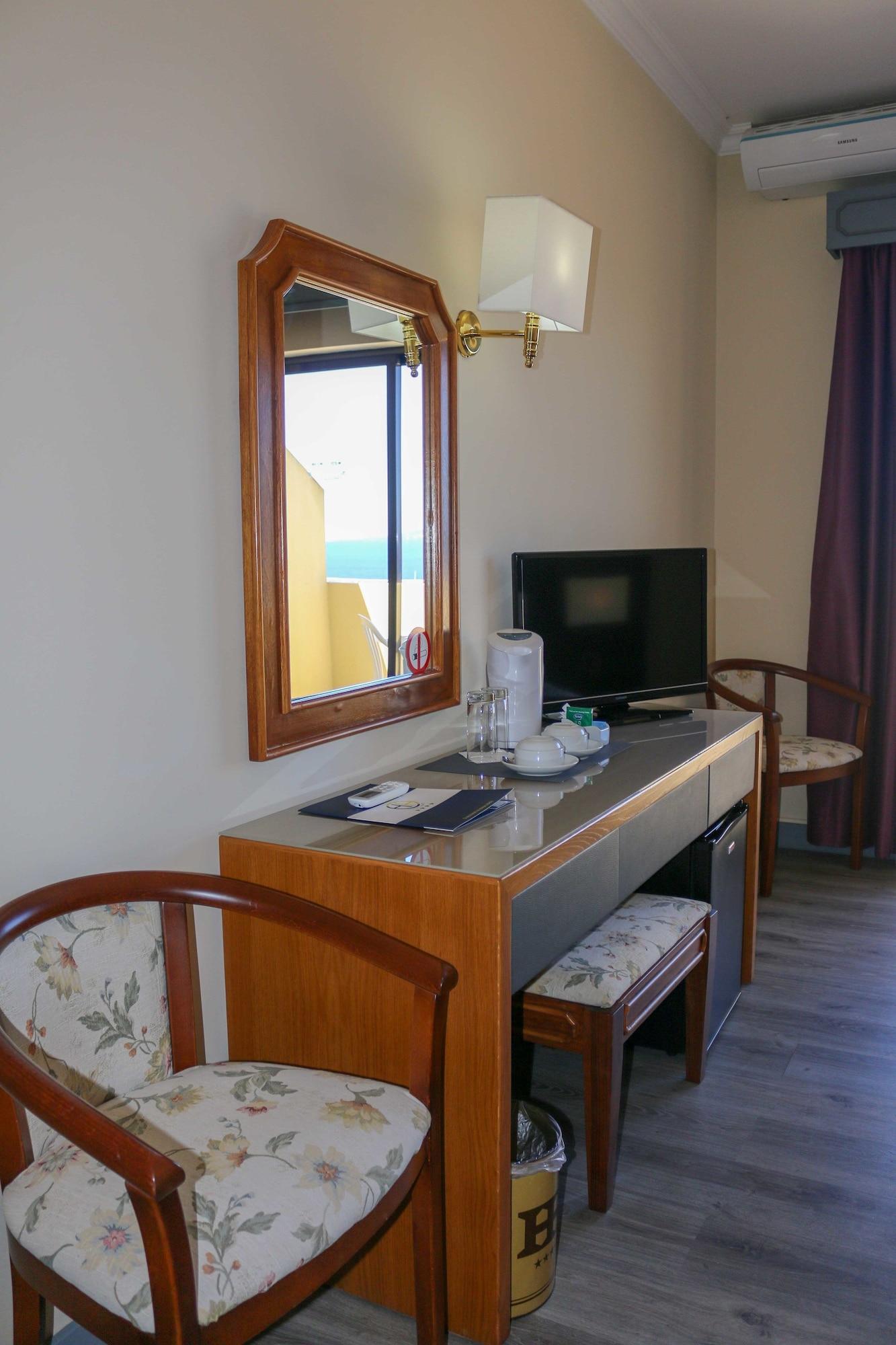 Hotel Horta ออร์ตา ภายนอก รูปภาพ
