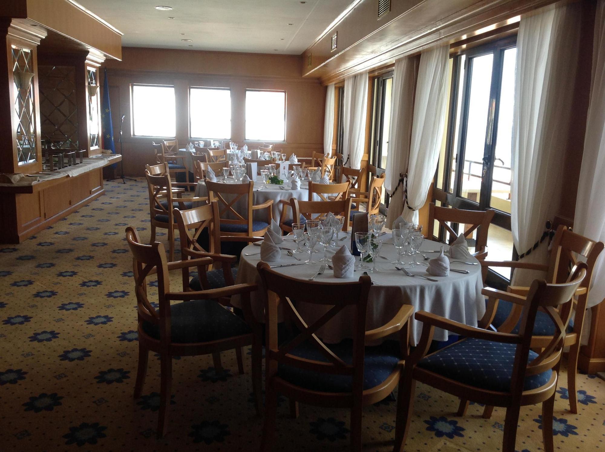 Hotel Horta ออร์ตา ภายนอก รูปภาพ