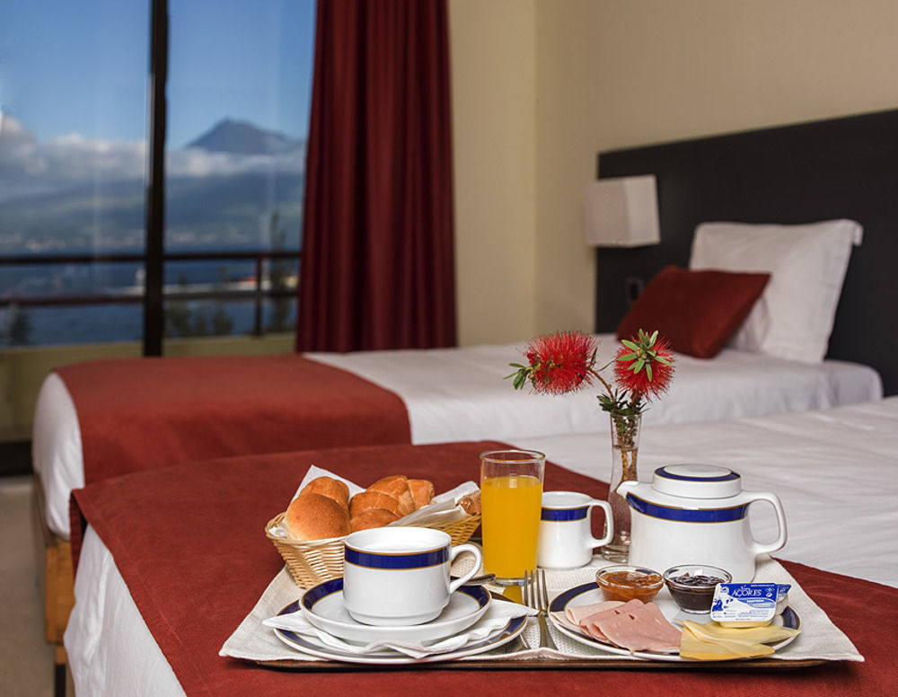 Hotel Horta ออร์ตา ภายนอก รูปภาพ