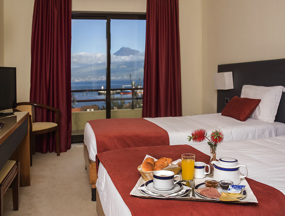 Hotel Horta ออร์ตา ภายนอก รูปภาพ