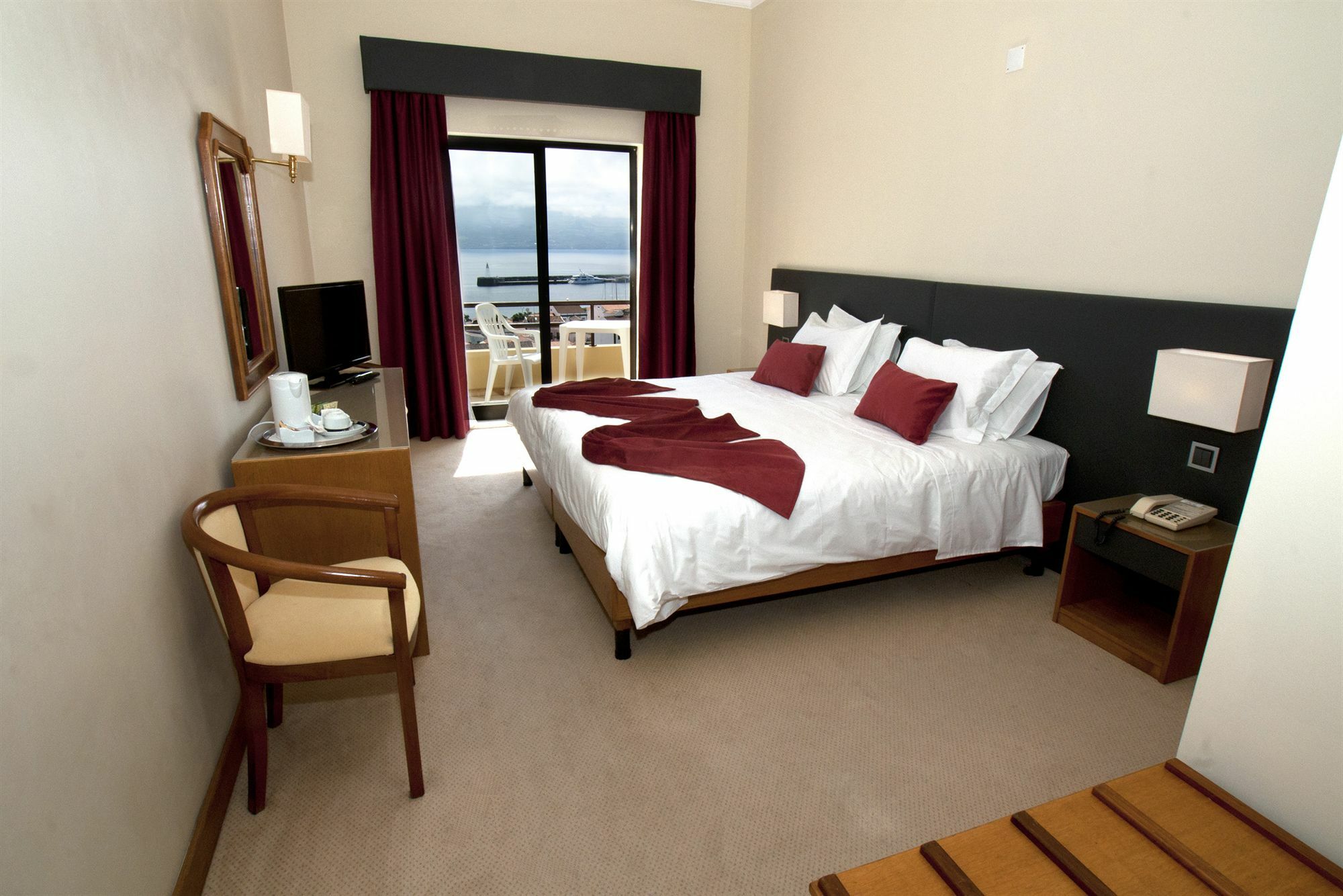 Hotel Horta ออร์ตา ภายนอก รูปภาพ